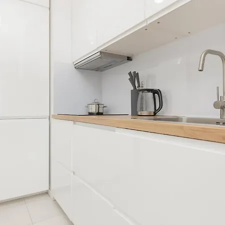 With Ac Mokotow Business Centre By Renters