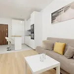 With Ac Mokotow Business Centre By Renters Βαρσοβία