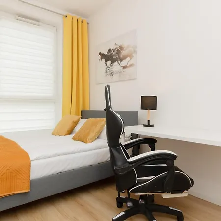 Daire With Ac Mokotow Business Centre By Renters *