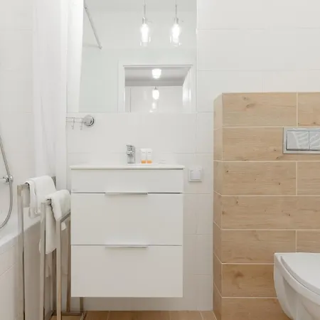 With Ac Mokotow Business Centre By Renters *